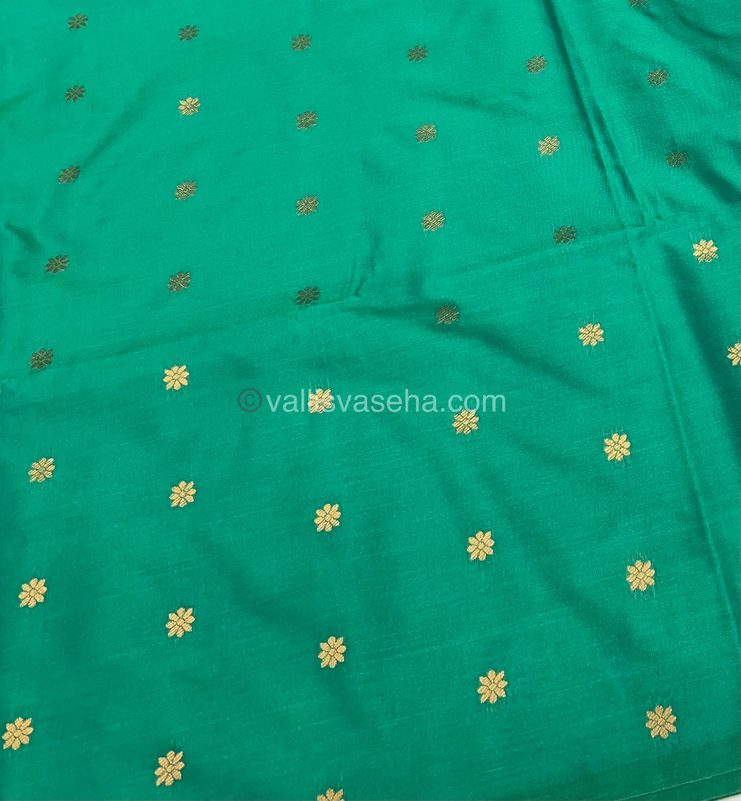Semi Soft Silk - Border less - Peacock green / Green -VVSSS007