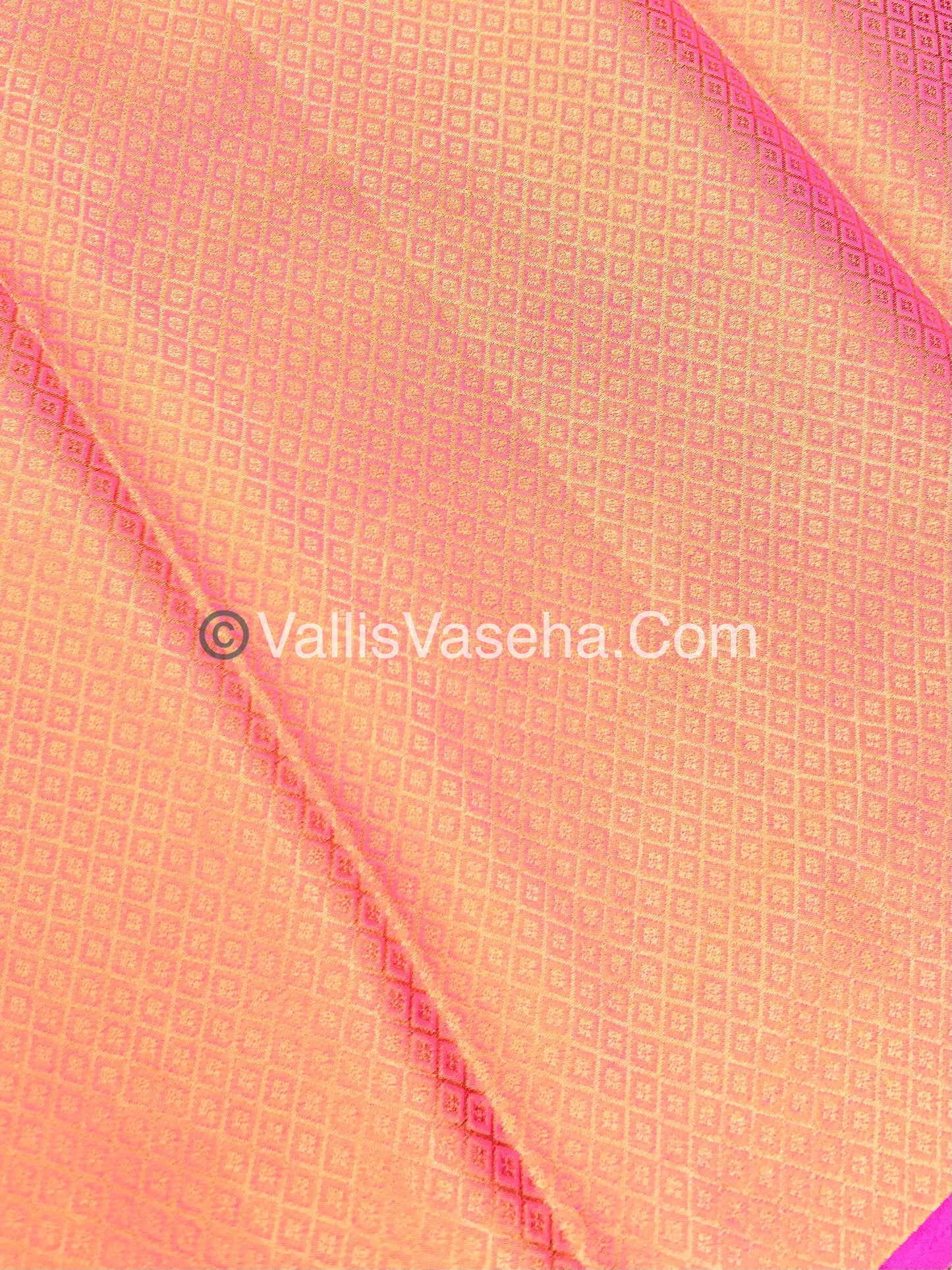 50% less - Offer Saree - Semi Soft Saree - VVDS007