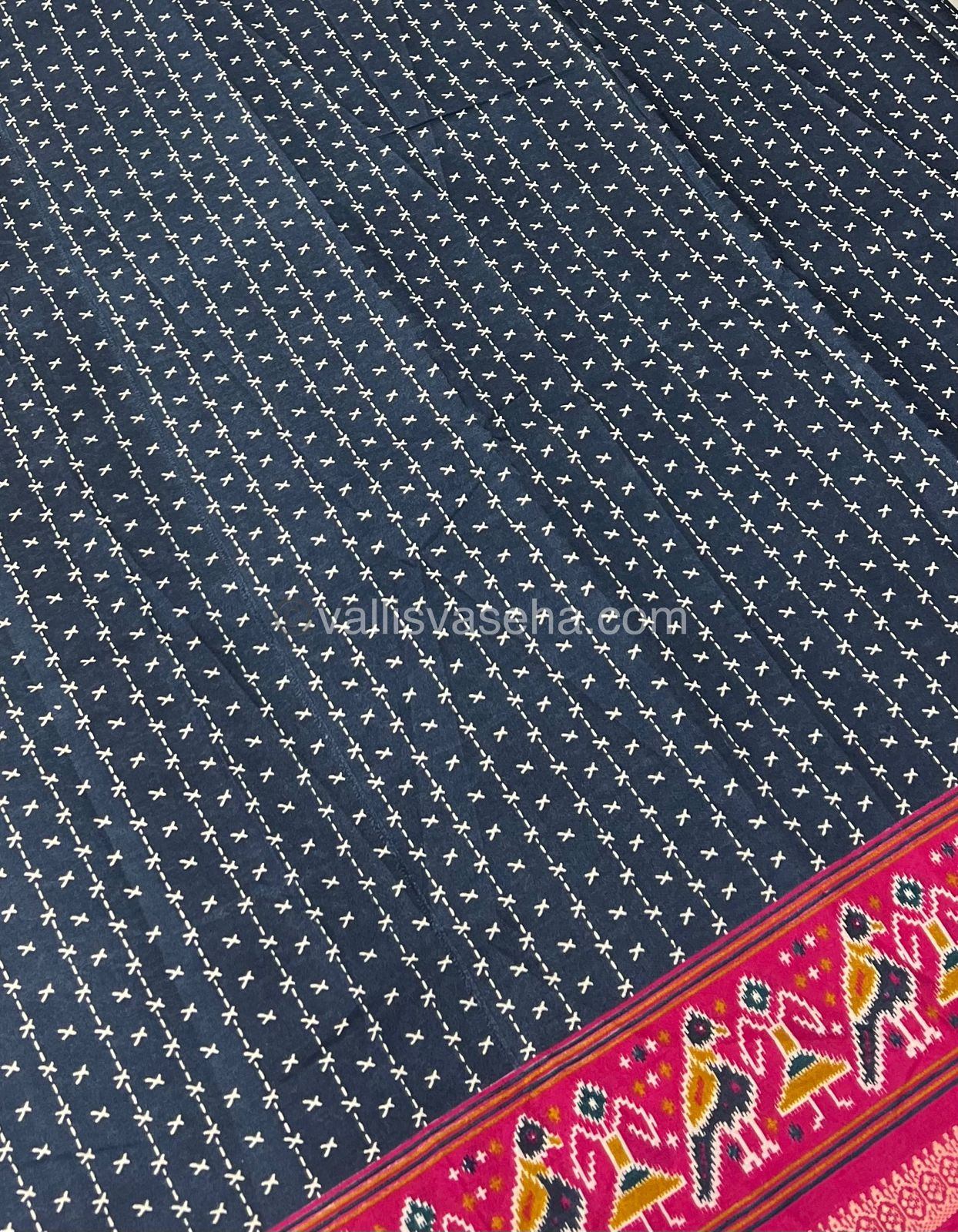Budget Friendly Sarees - Casual Wear Sarees - Crackle Silk - VVCS001
