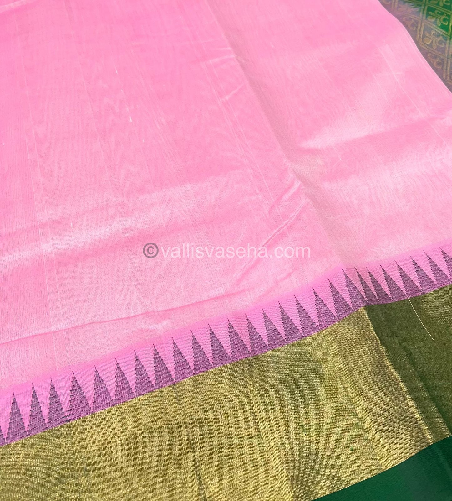 Pure Korvai Silk Cotton Saree - Pink With Green Shade Temple border - VVKSC001