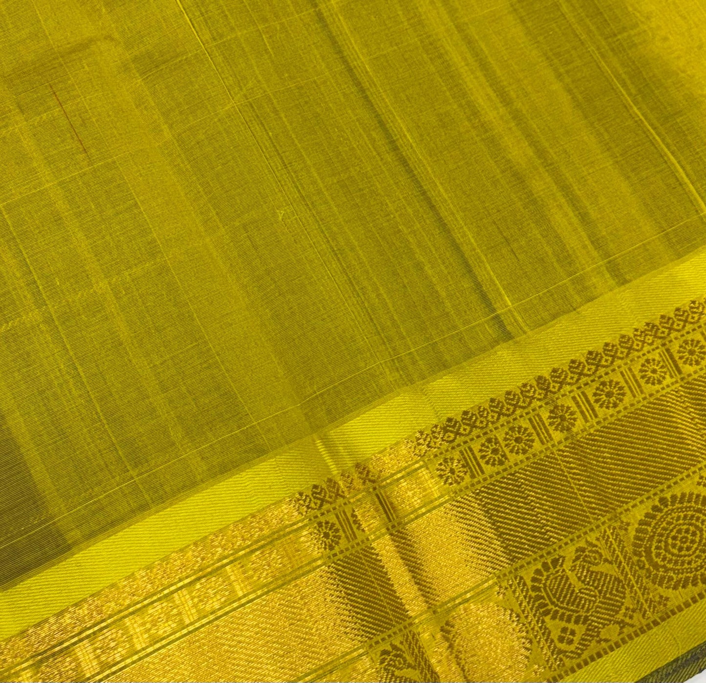 Pure Silk Cotton Saree - Mayil & Chakkaram Design - Blue With Yellow Shade - VVMC001