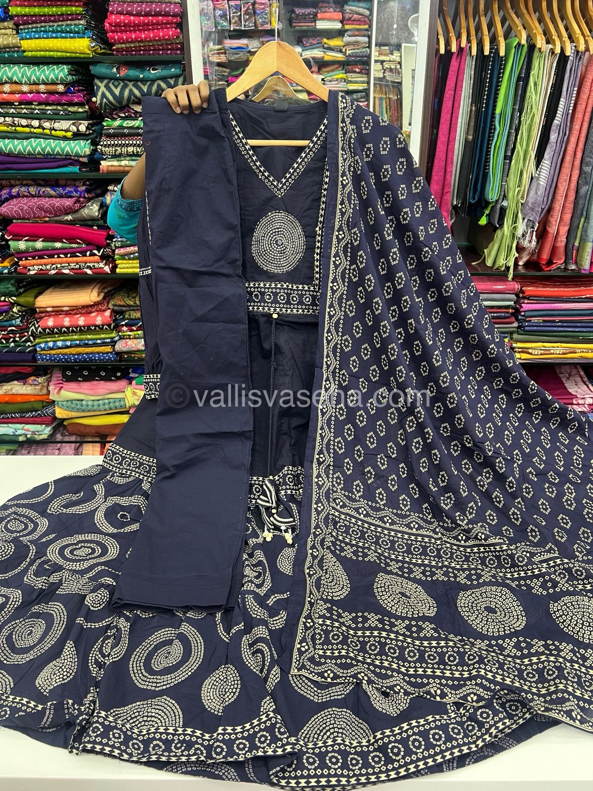 Anarkali - Navy Blue Shade - Salwar, Kameez & Duppatta(3pc)- Fancy Cotton - VVRAS001