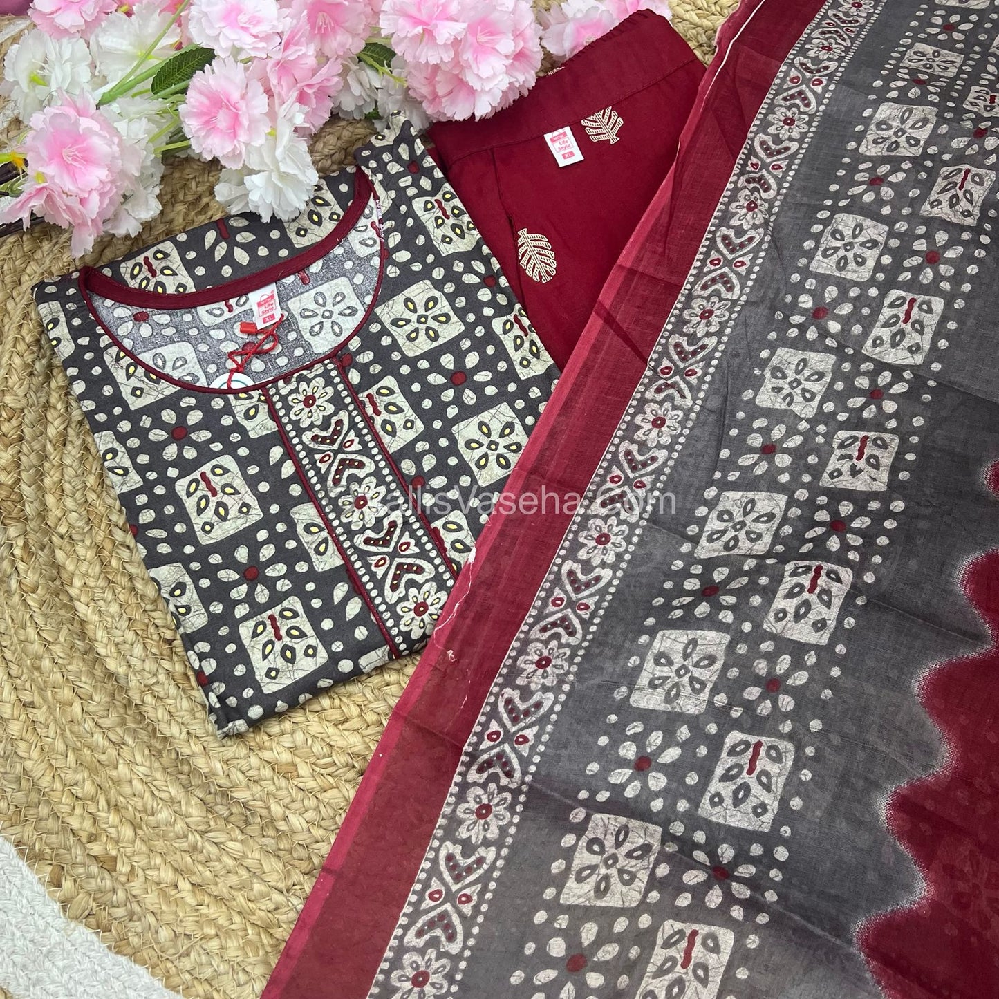 Ready Made - Salwar, Kameez & Duppatta(3pc) - Batik Printed - VVRBS006