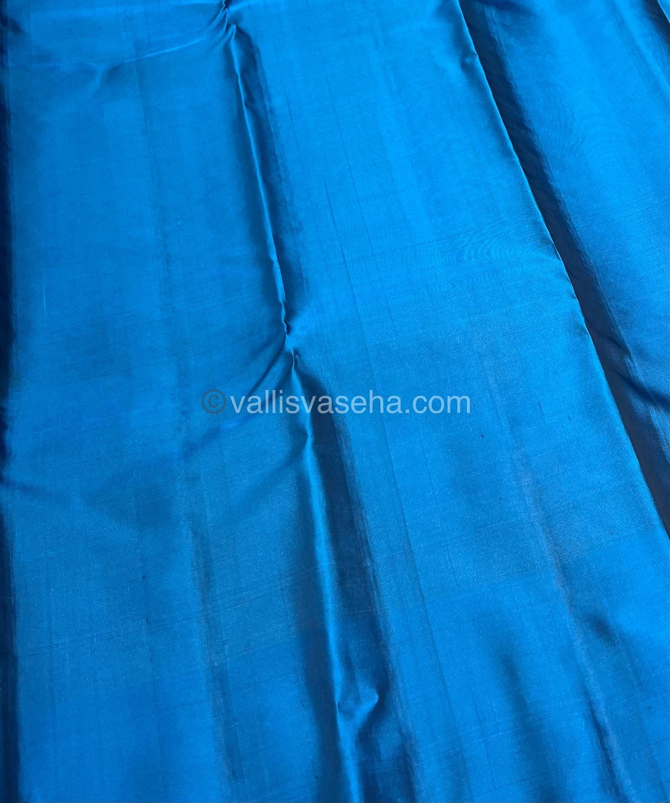 Half Mix - Pure Soft Silk Saree - VVPSS030