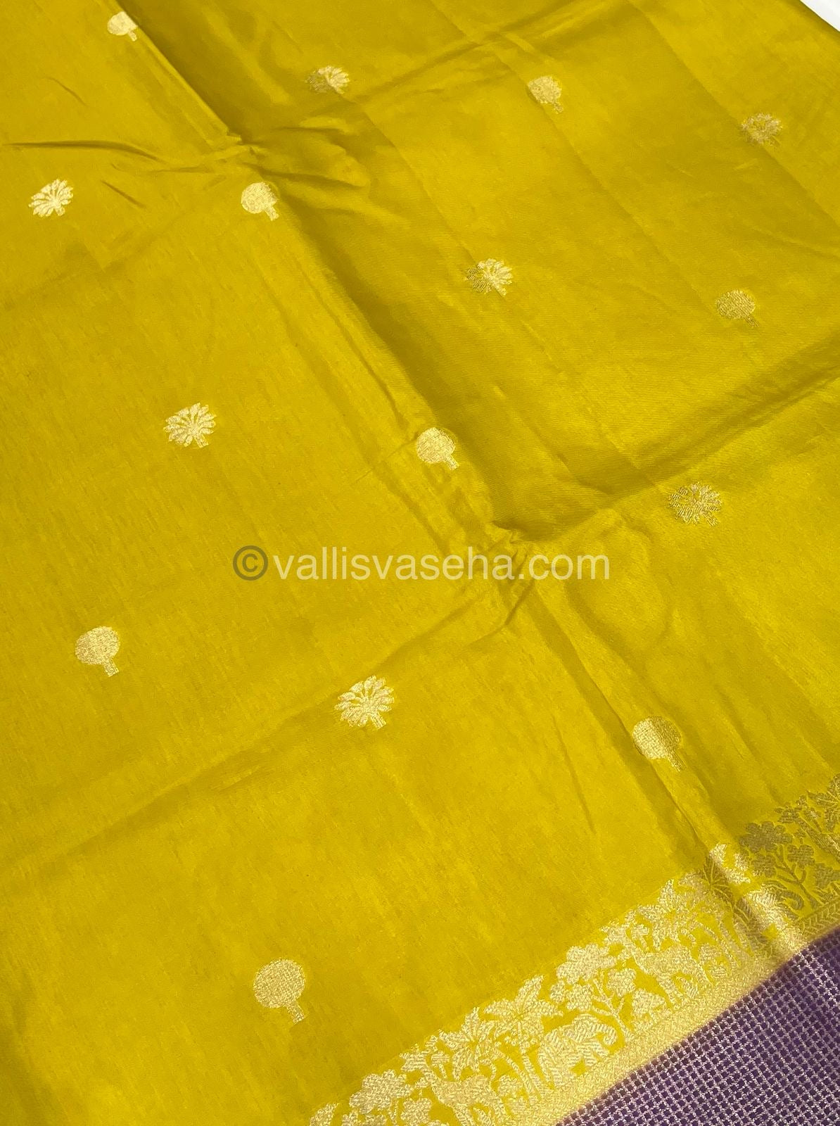 Russian Viscose - Premium Viscose Saree - VVRVS001