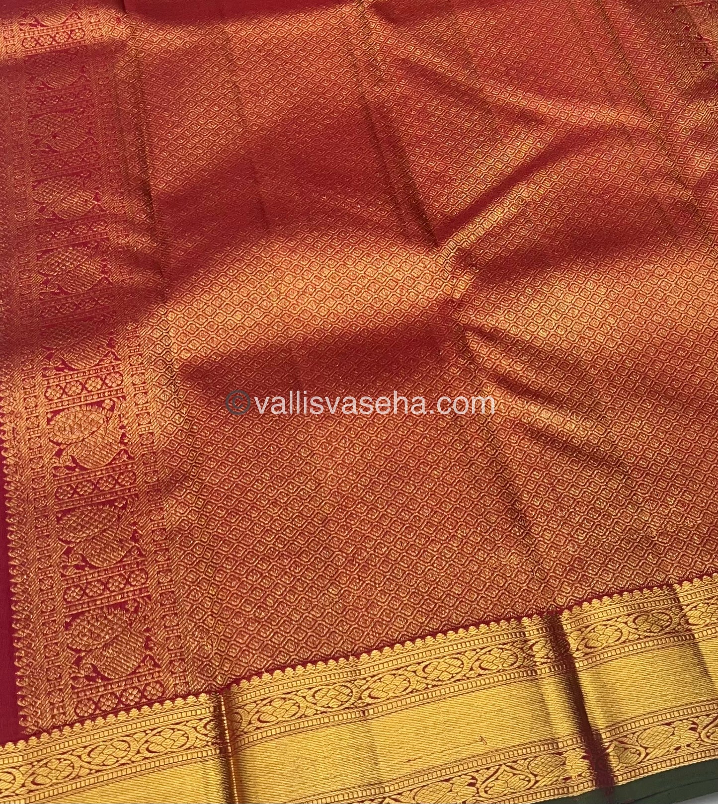 Pure Kanchipuram Silk Saree - Maroonish Red Shade - VVPS010