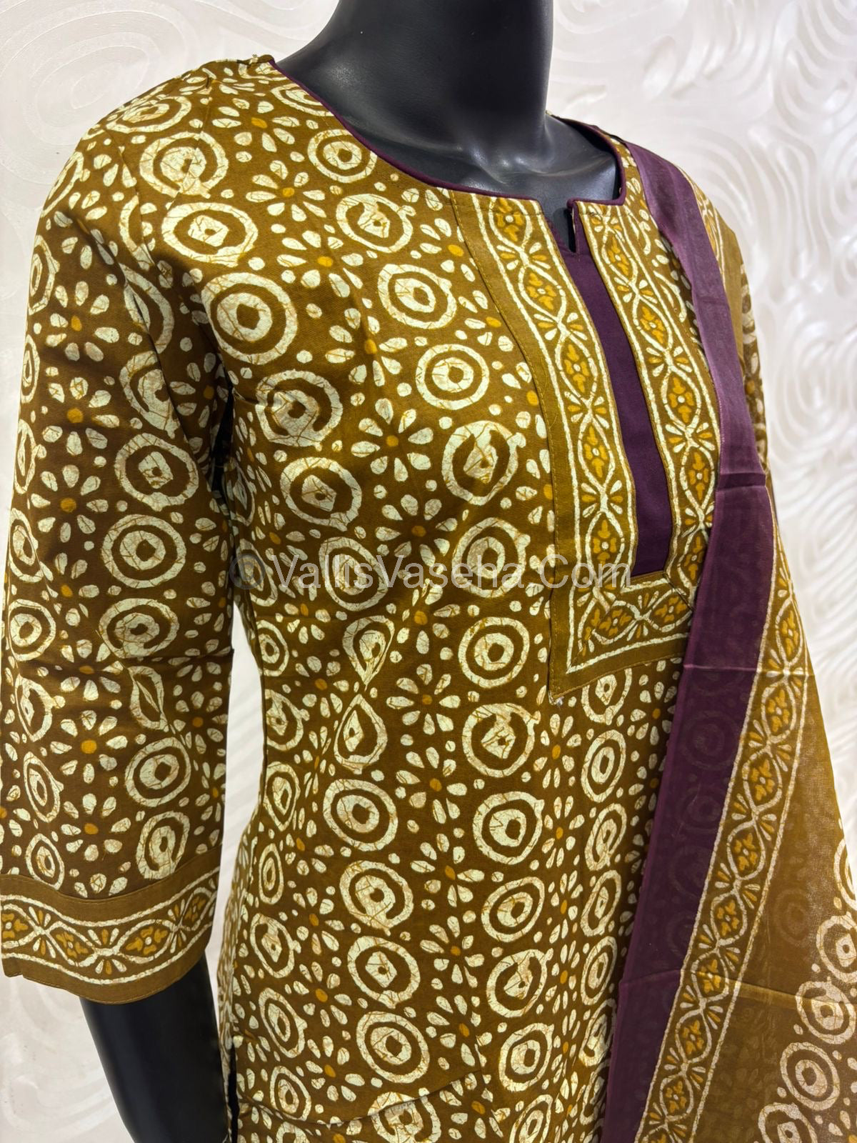 Ready Made - Salwar, Kameez & Duppatta(3pc) - Printed - VVRBS004