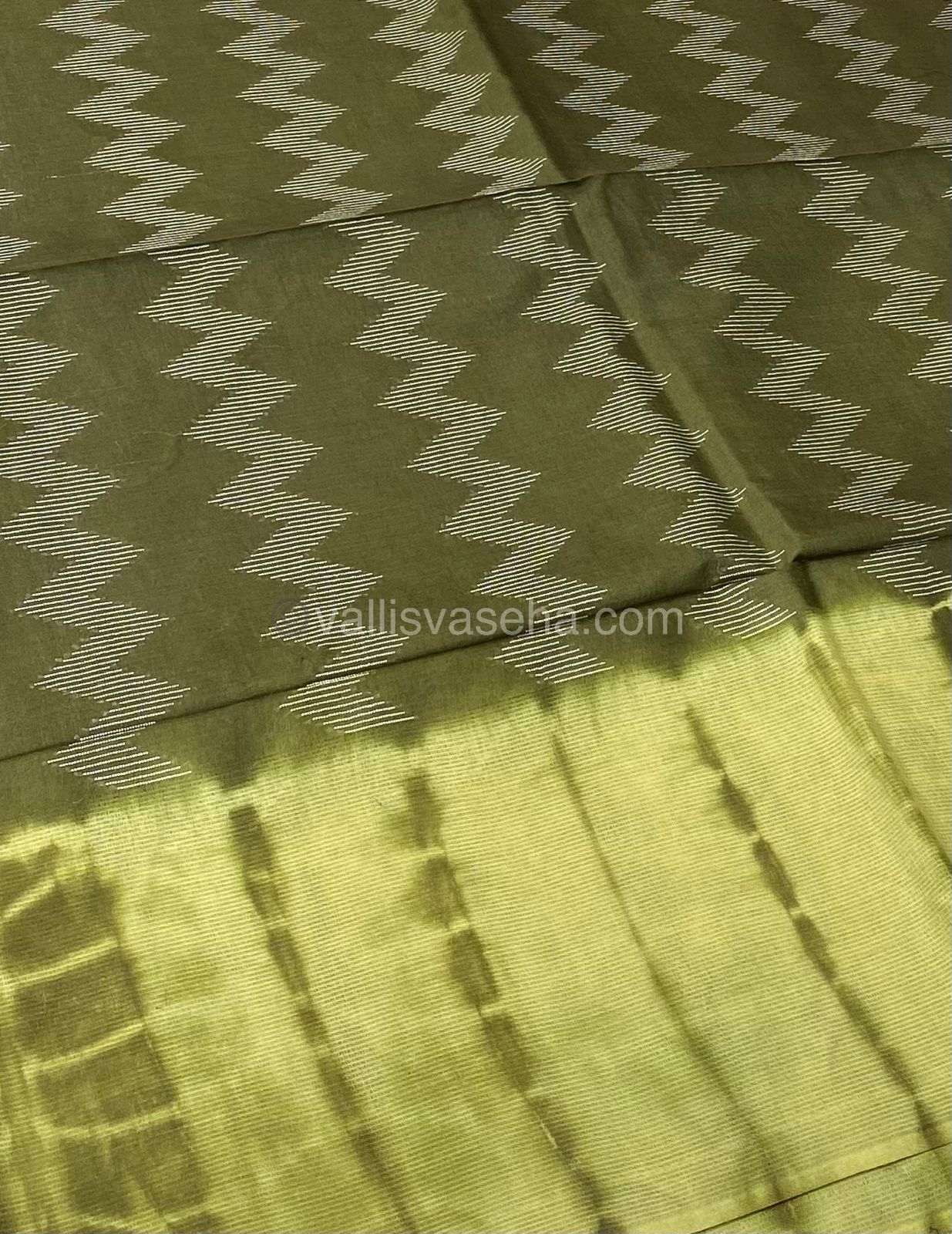 Bhagalpuri Silk - Green with Mehandi Green - VVBS003