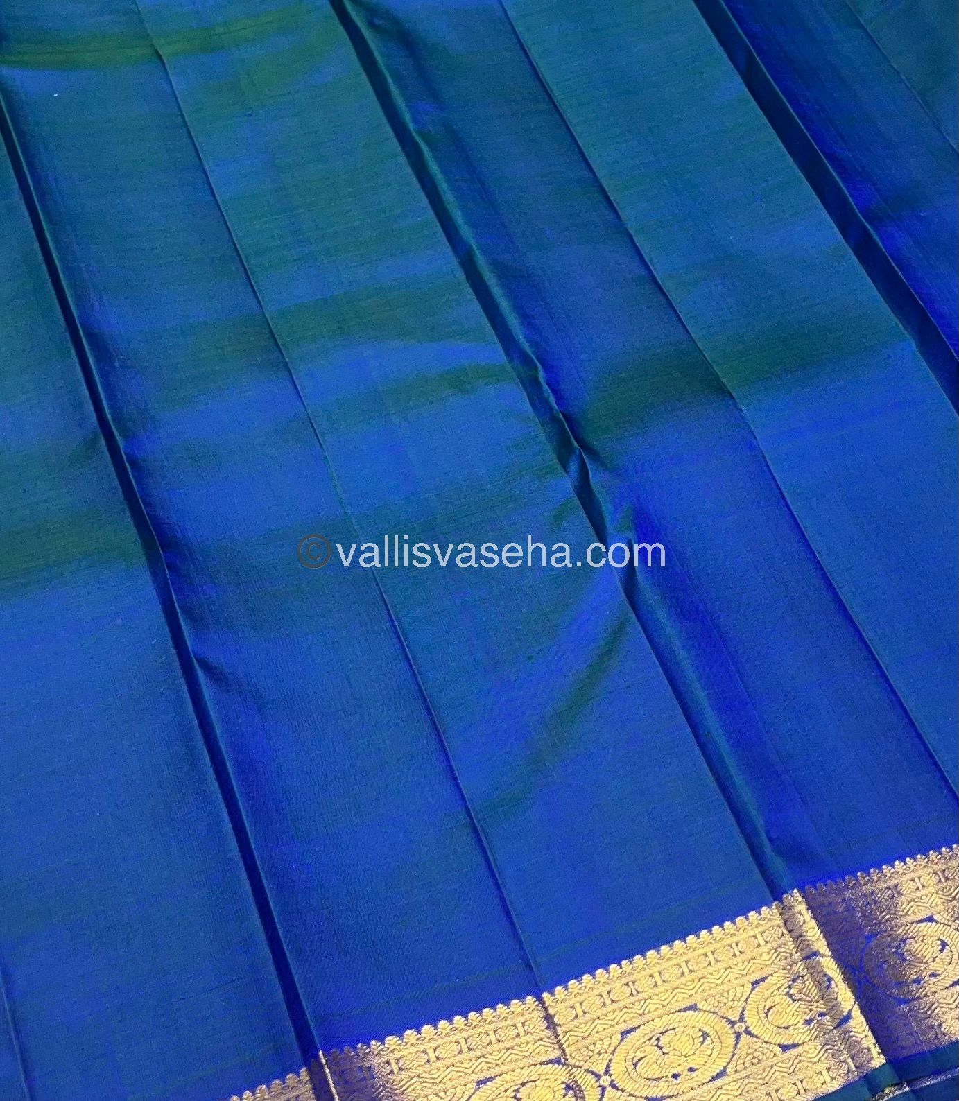 Pure Kanchipuram Silk Saree - Greyish Blue & Peacock Blue Combo - VVPS014
