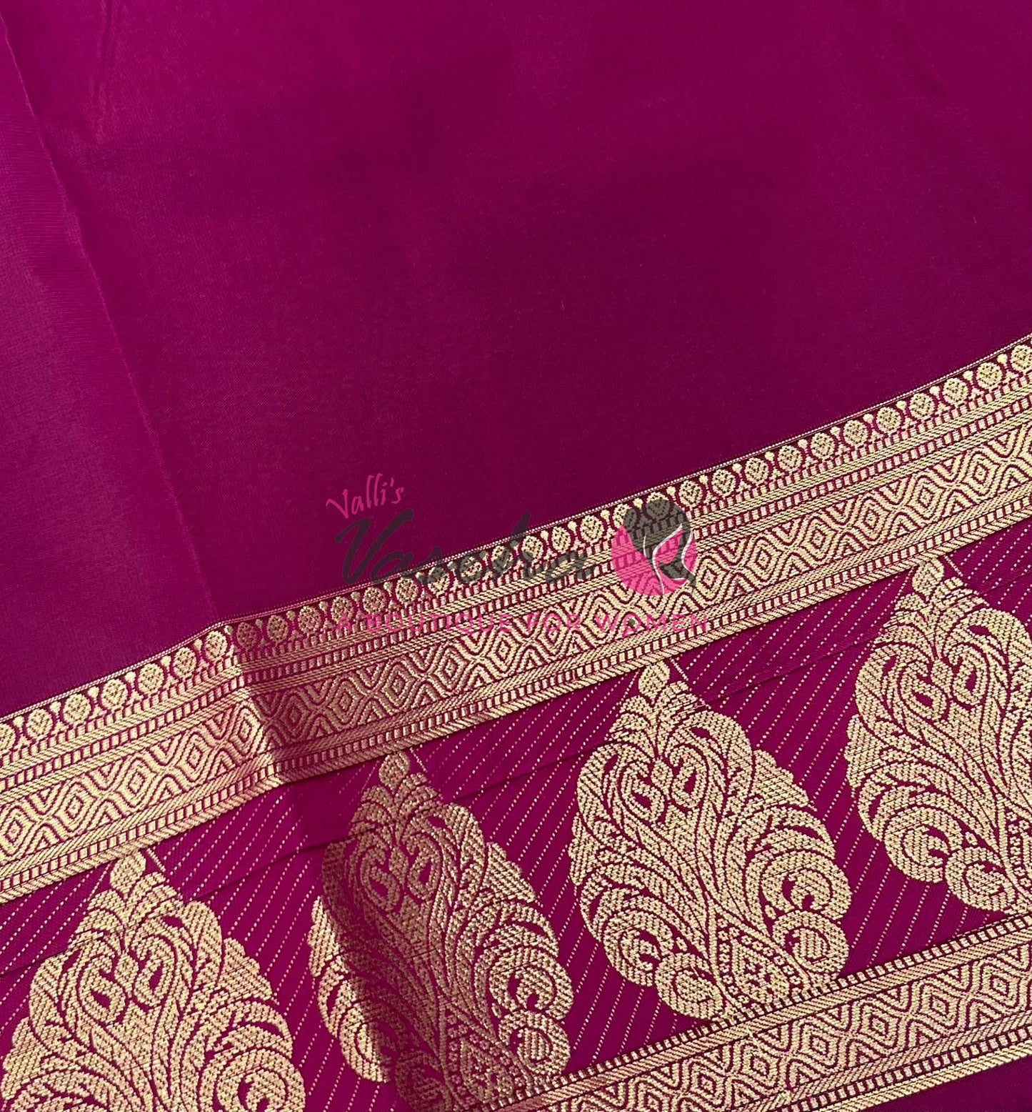 Semi Kanchi Silk - Vairavoosi Butta - VVSKS004 - purplish pink Shade