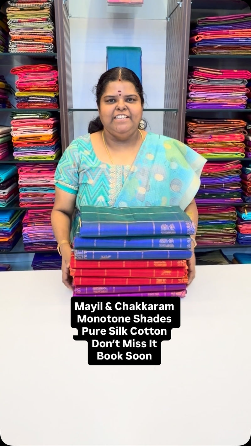 Monotone Magic ✨ @vallis_vaseha 
Mayil Chakkaram- Pure Silk Cotton ...