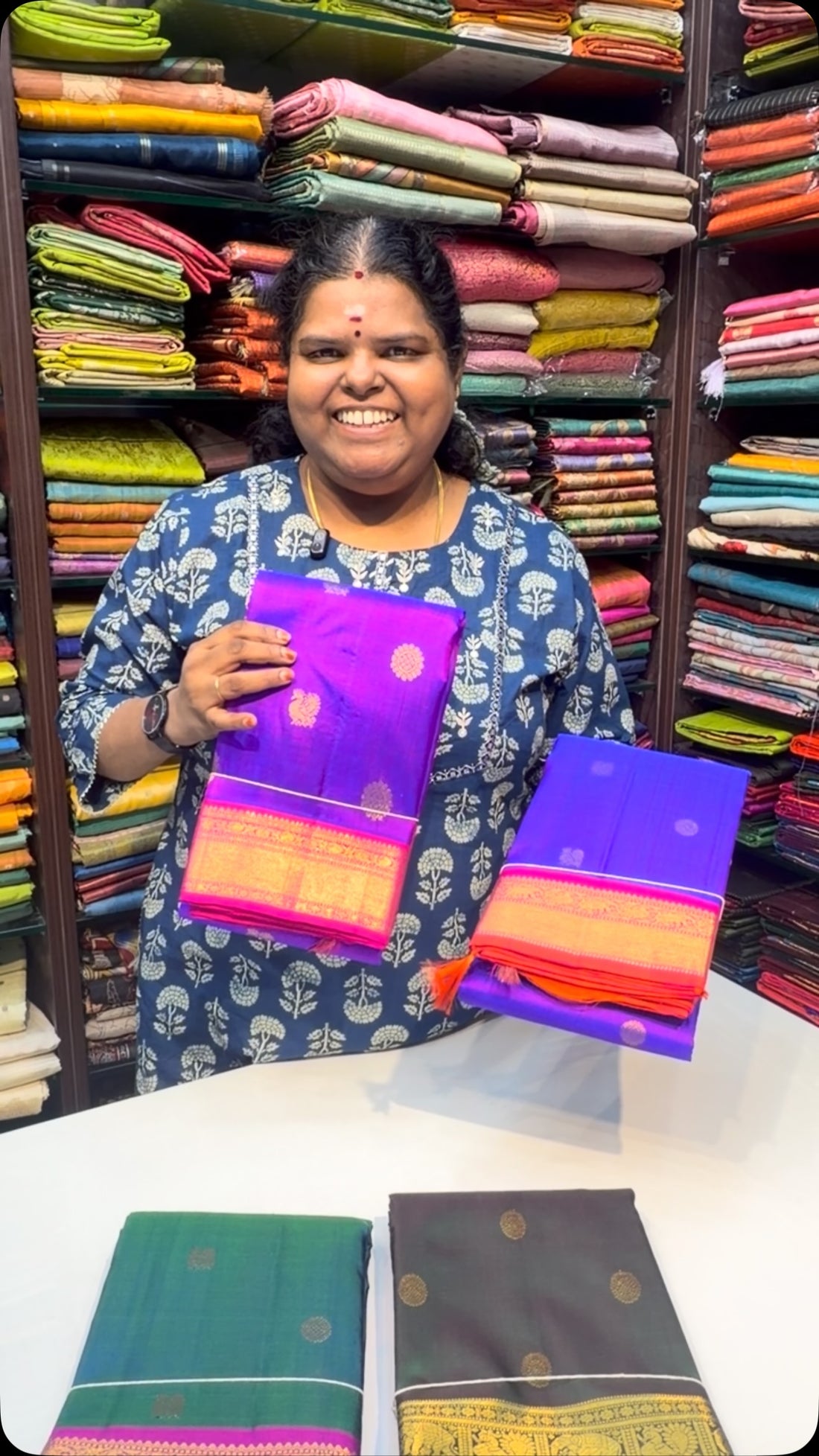 Pure Kanchipuram Silk Saree | Small Border | Flat 5% less 

Vallisv...