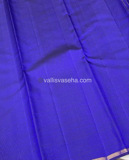 Pure Kanchipuram Silk Saree - Vaira Voosi design with Mayil Butta Border- Blue shade  - VVPS006