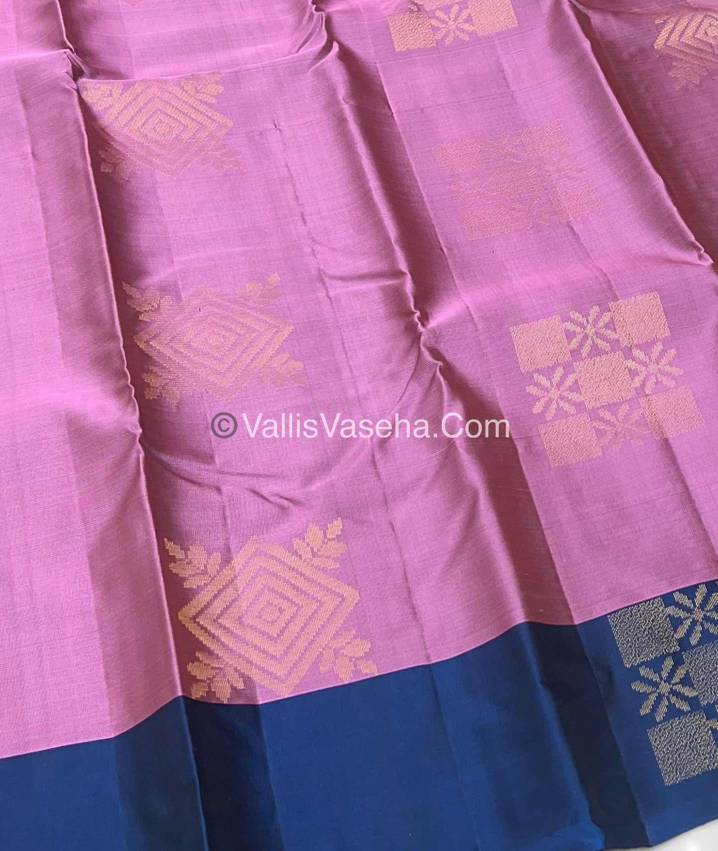 Half Mix - Pure Soft Silk Saree - VVPSS030