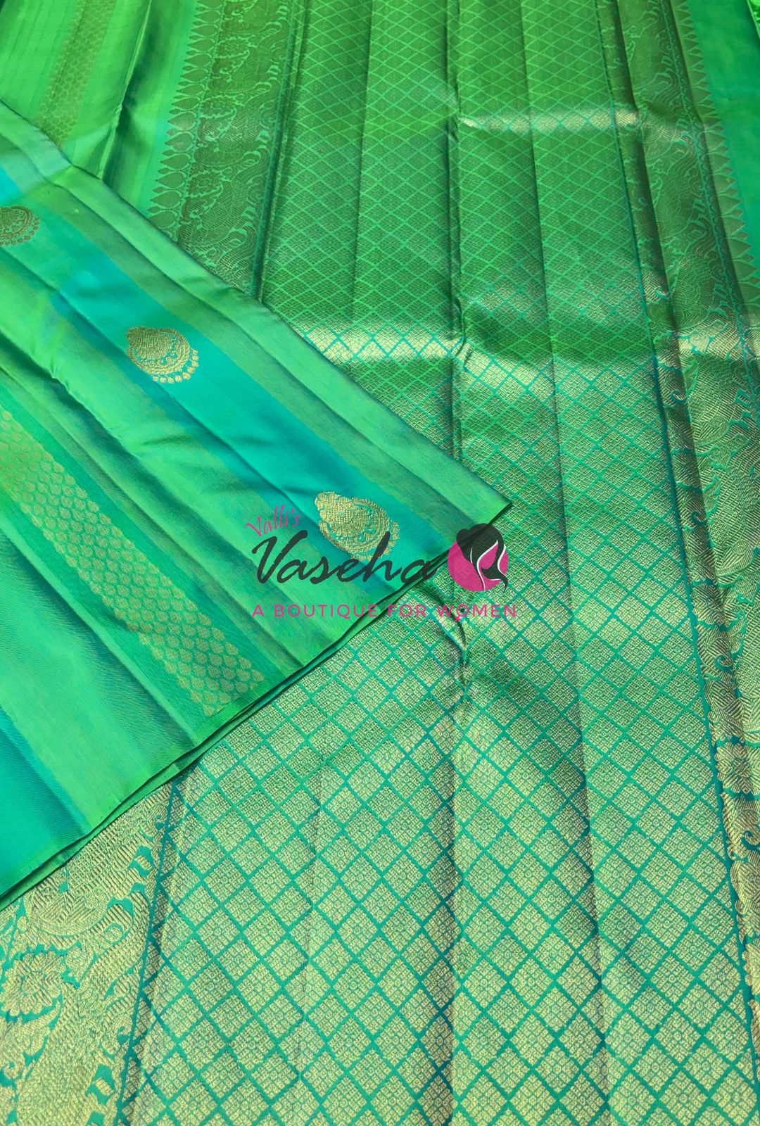Pure Kanchipuram Silk Saree - Border Less  - Rexona Green Shade  - VVPS063