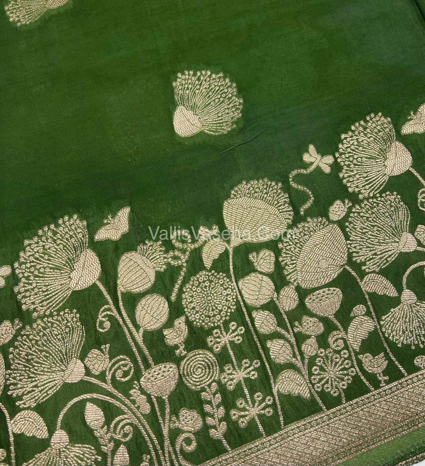 Banarasi Premium Viscose Saree - Green Shade - VVBPV001
