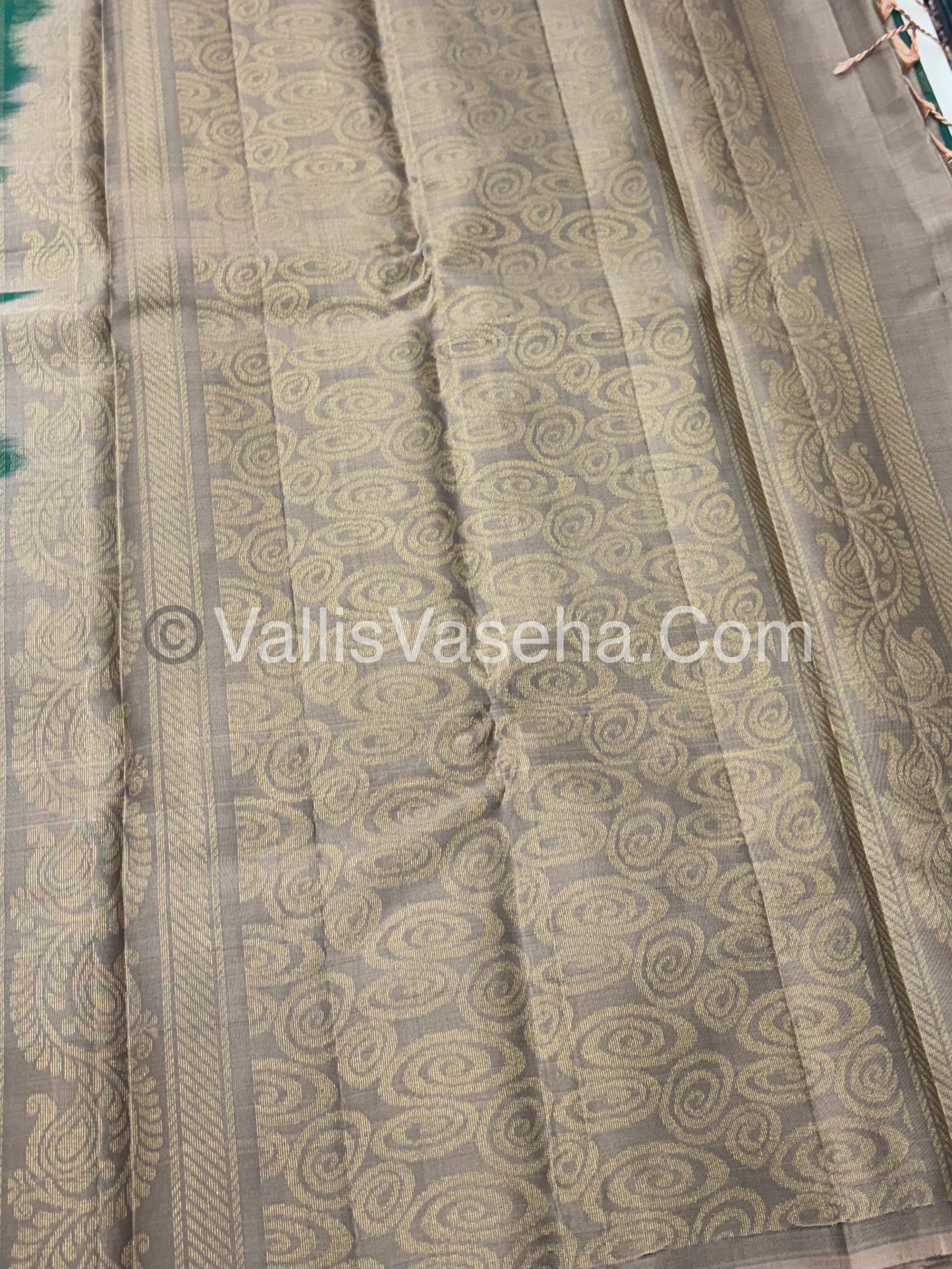 Half Mix - Pure Soft Silk Saree - VVPSS075