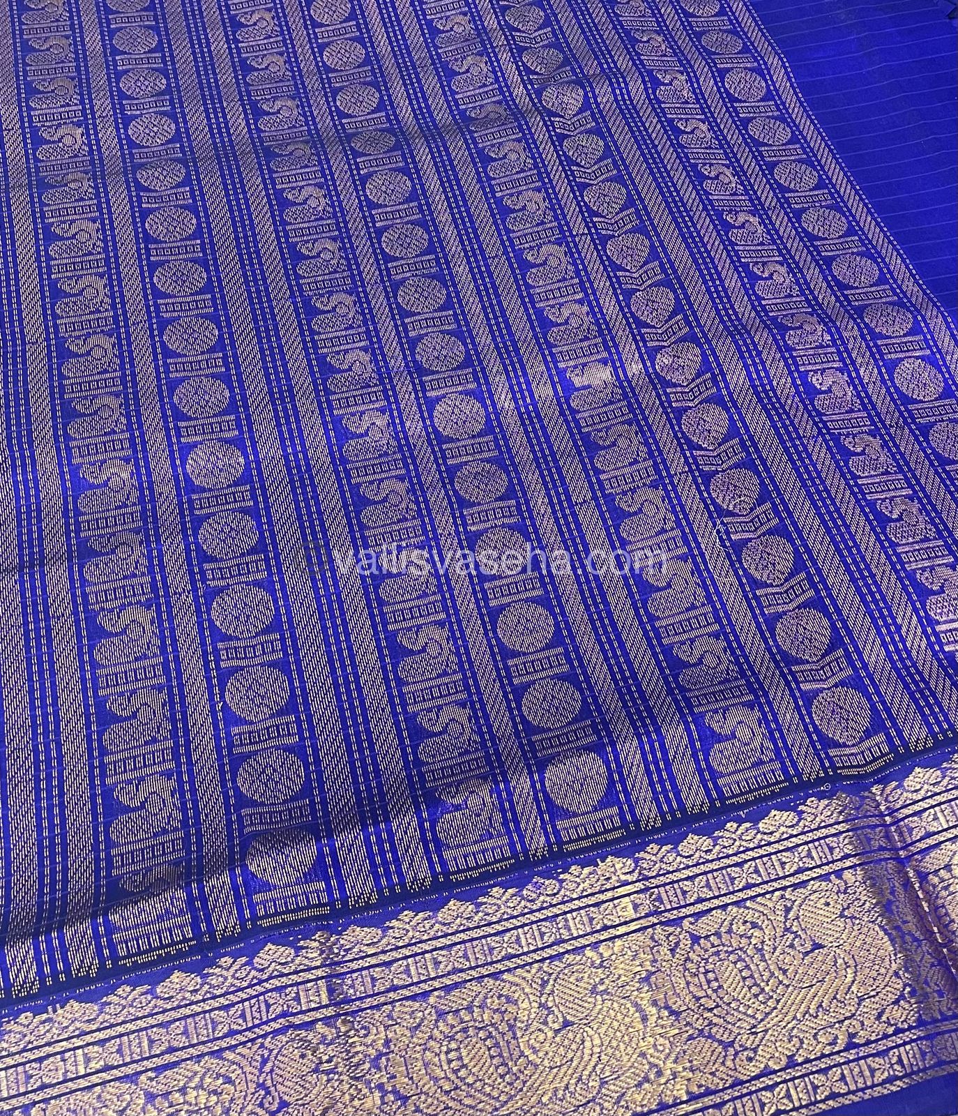 Pure Silk Cotton Saree - Grey With Blue Shade - Lakshadeepam Design - VVPLD001