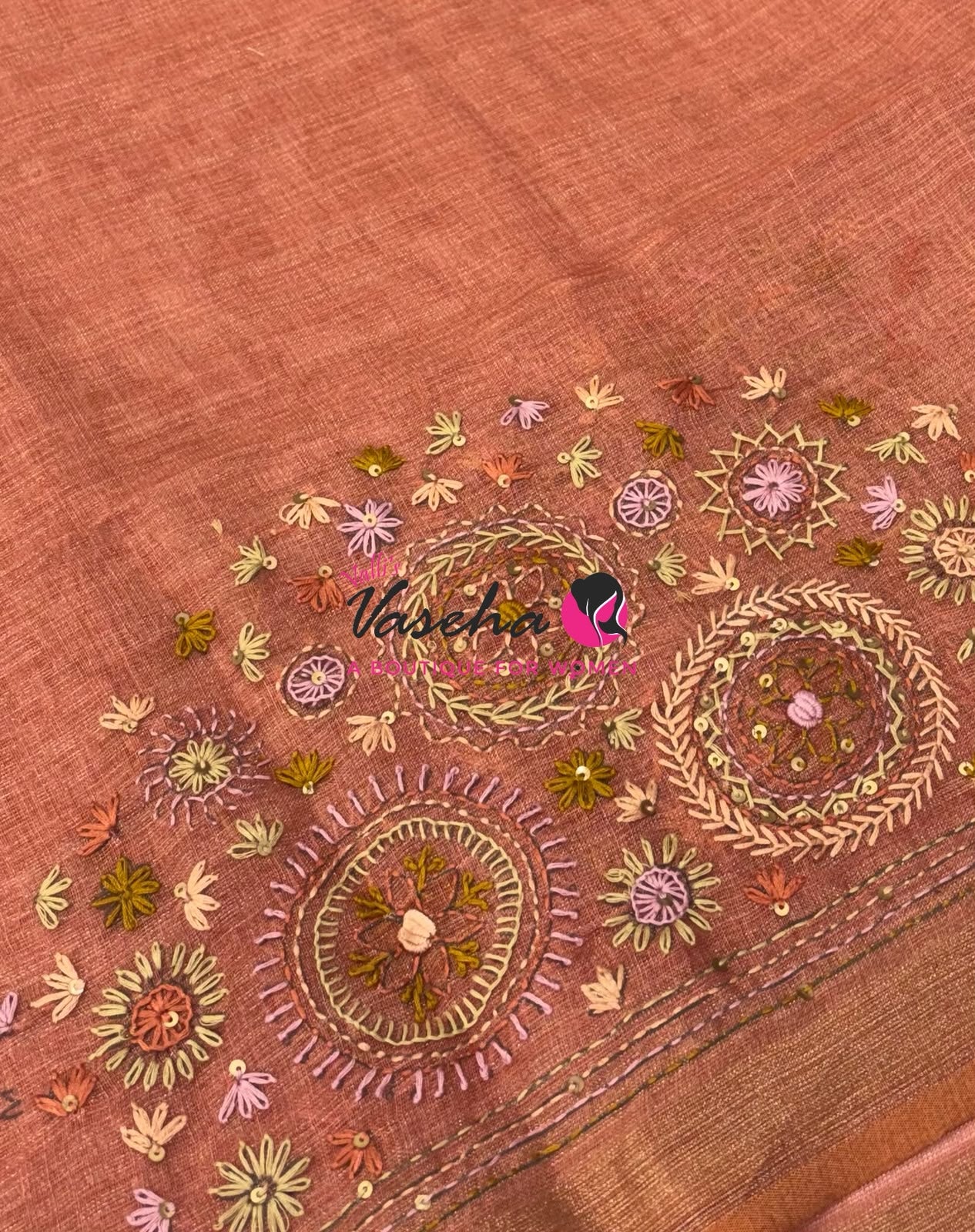 French Knot - Tissue Saree  - VVLFN019
