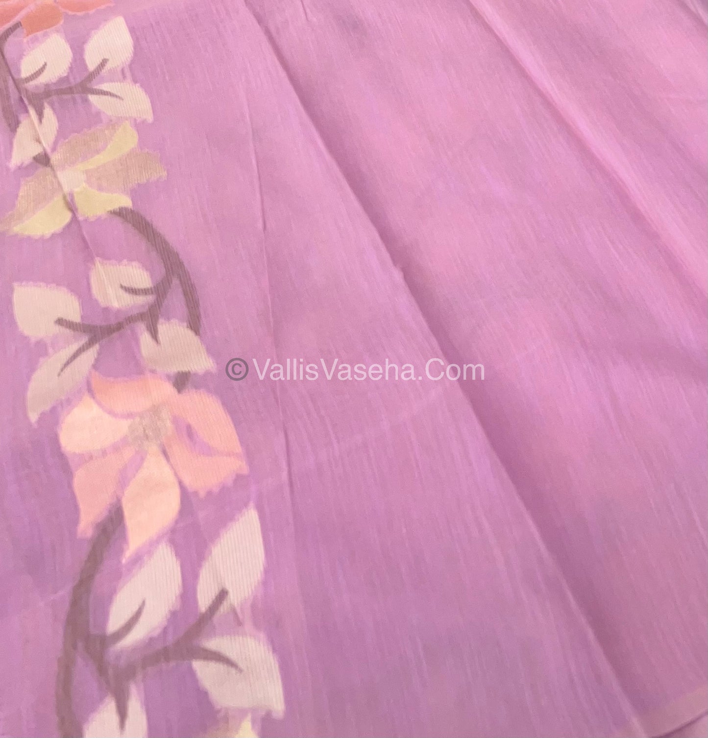 Semi Raw Silk with Jamdhani Design Weaving - Lilac / Light Lavendar shade VVRS001