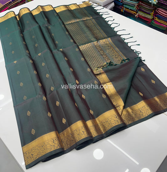 Pure Soft Silk Saree - Kanchi Border - Double Tone Manthulir Green Shade - VVPSS046