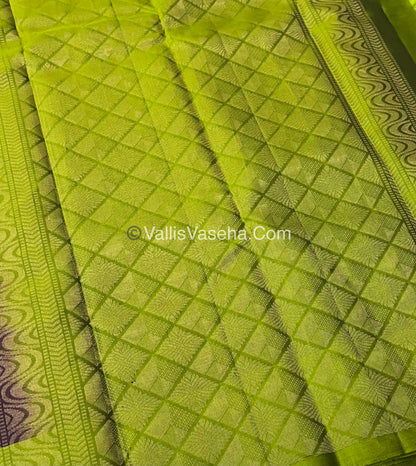 Half Mix - Pure Soft Silk Saree - VVPSS030