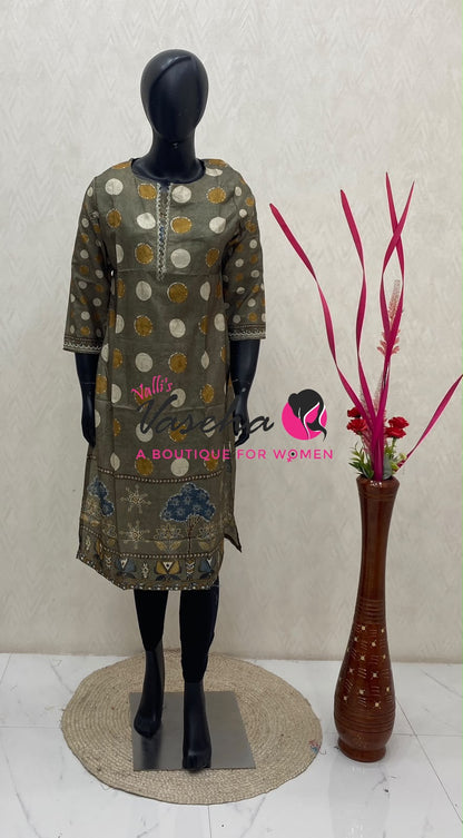 Ready Made - Semi Muslin Silk  - Straight Cut Kurti - VVRK009