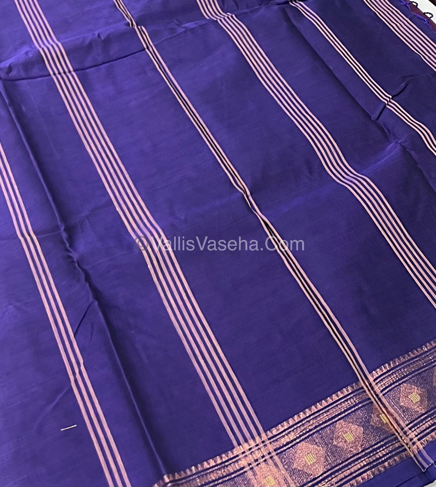 Dhaka Cotton Saree - VVDCS001