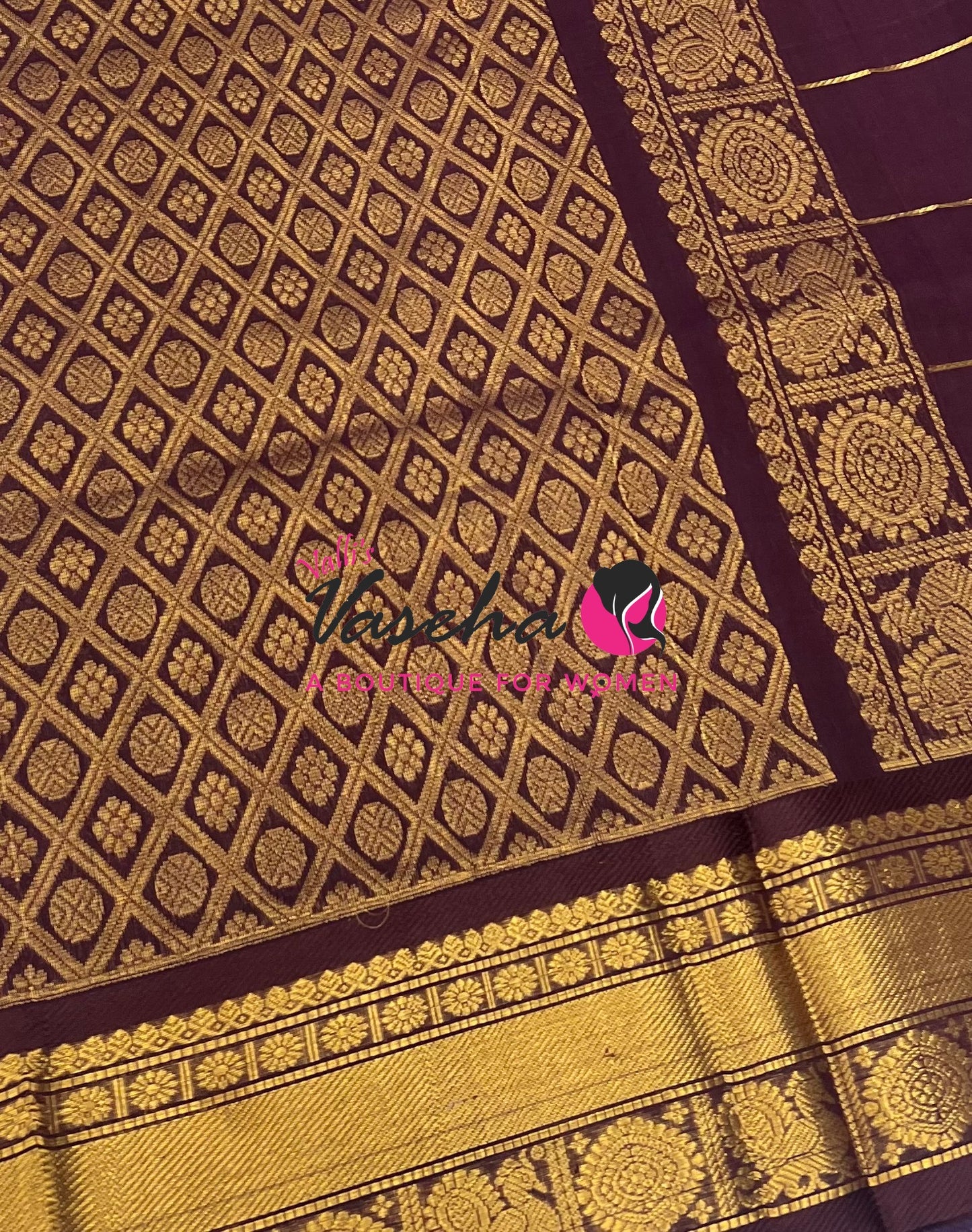 Pure Silk Cotton Saree - Mayil & Chakkaram Design - Lavender With Brown VVMC001