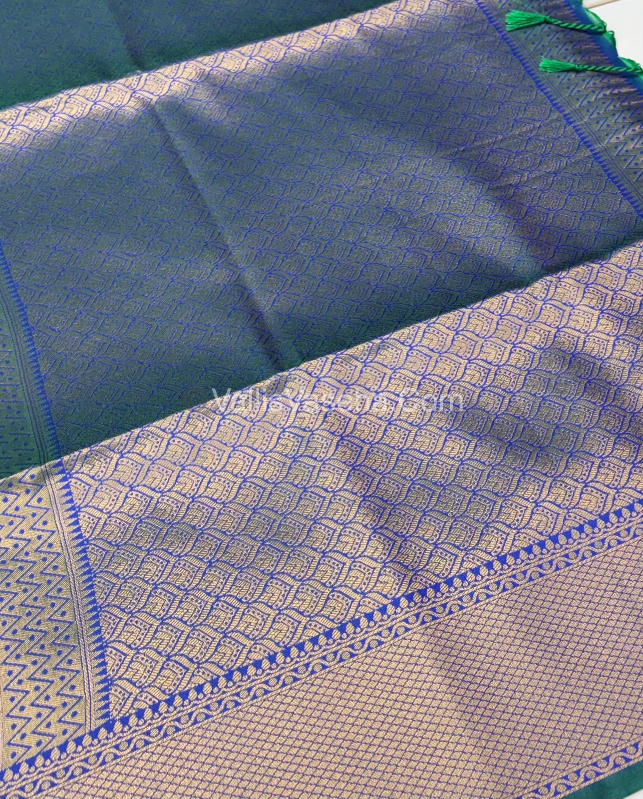 Semi Soft Silk - Border less - Peacock Blue Shade -VVSSS023