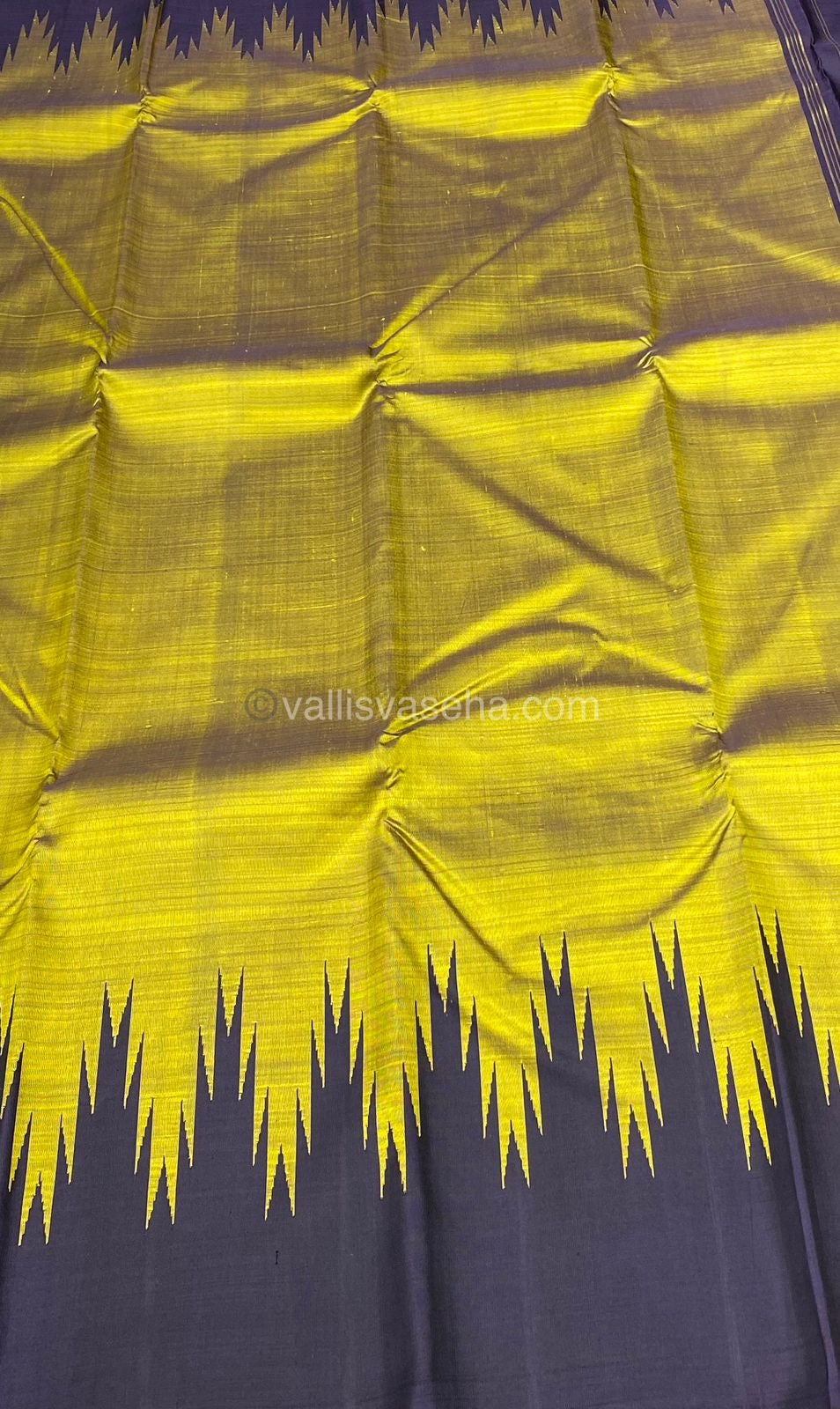 Pure Kanchipuram Silk Saree - Thalampoo - VVPS003