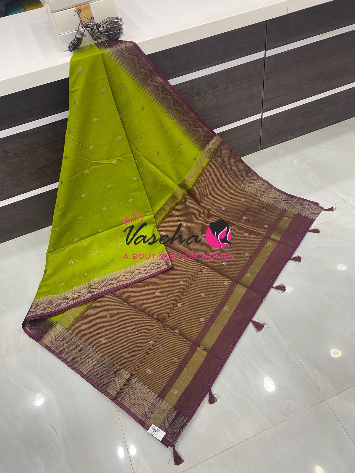 Semi Jute Silk Saree - Green With Maroon Shade- VVSJS002
