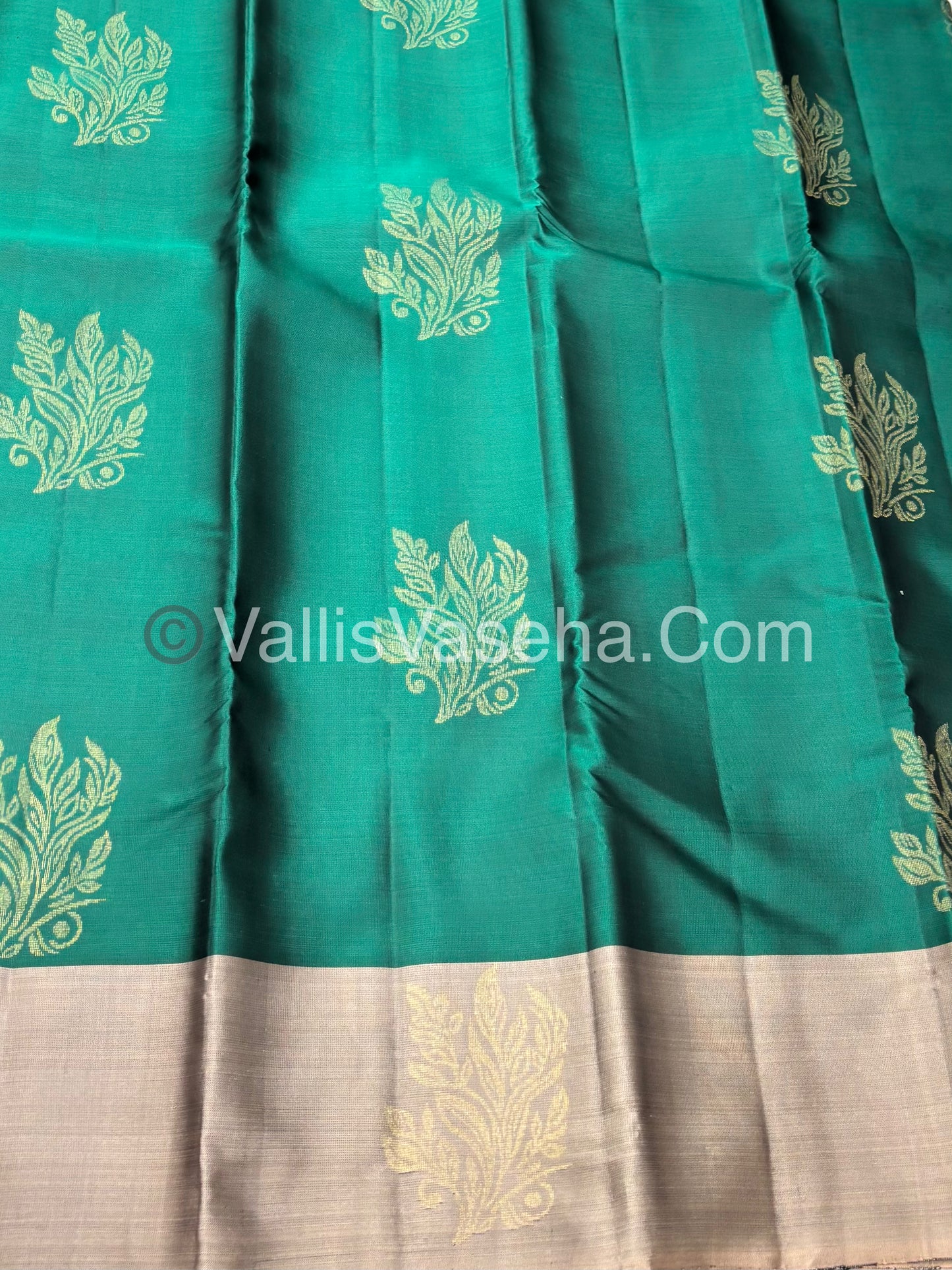Half Mix - Pure Soft Silk Saree - VVPSS075