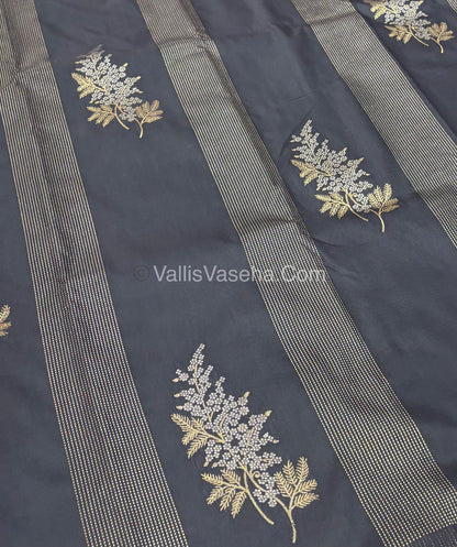 Semi Soft Silk - Border less - Black Shade -VVSSS026