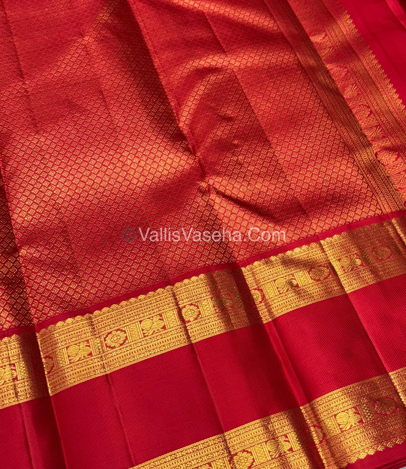 Pure Vintage Korvai Kanchipuram Silk Saree - Green & Red Combo - VVPS021