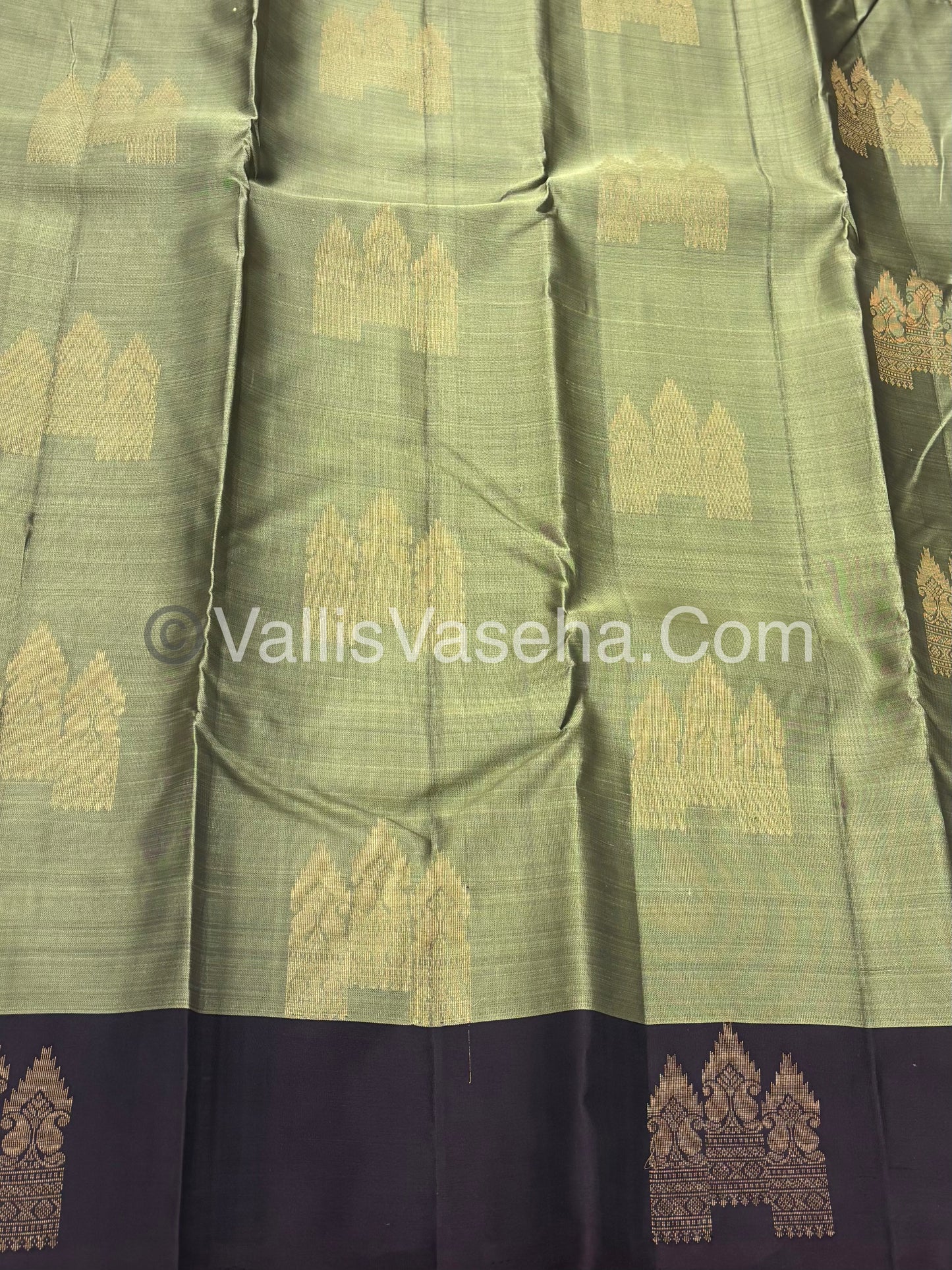 Half Mix - Pure Soft Silk Saree - VVPSS075