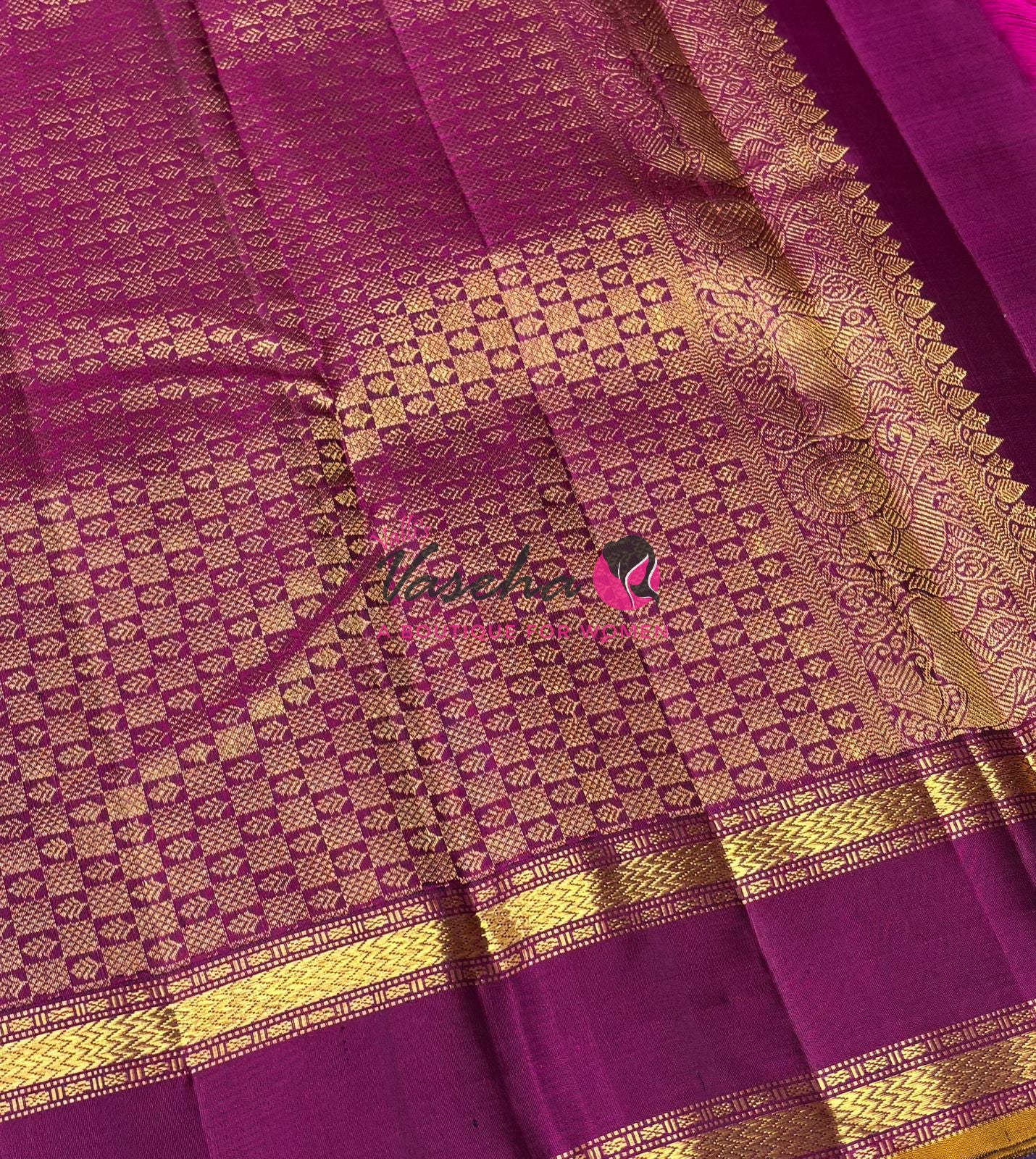 Pure Kanchipuram Silk Saree - Vairavoosi Design  - Green & Purplish Pink Combo - VVPS014