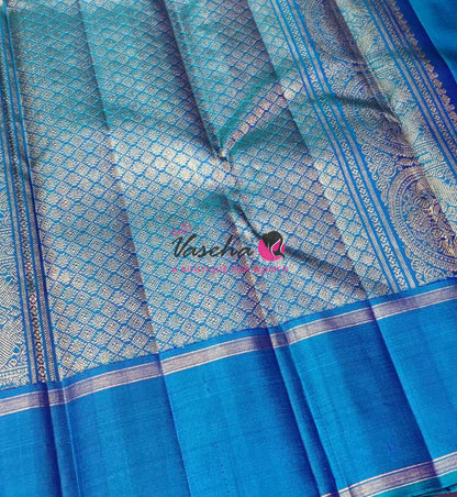 Pure Kanchipuram Silk Saree - Vairavoosi Design  - Blue & Blue Combo - VVPS014