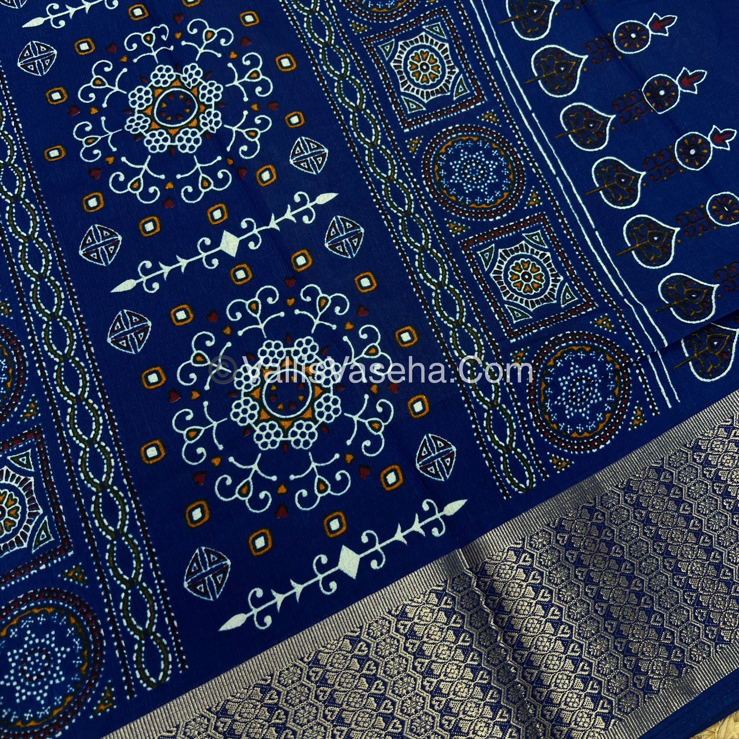 40% less - Offer Saree -  Semi Dola Saree - VVDS007