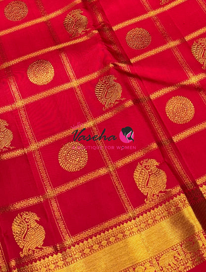 Pure Kanchipuram Silk Saree - Red Shade - VVPS027