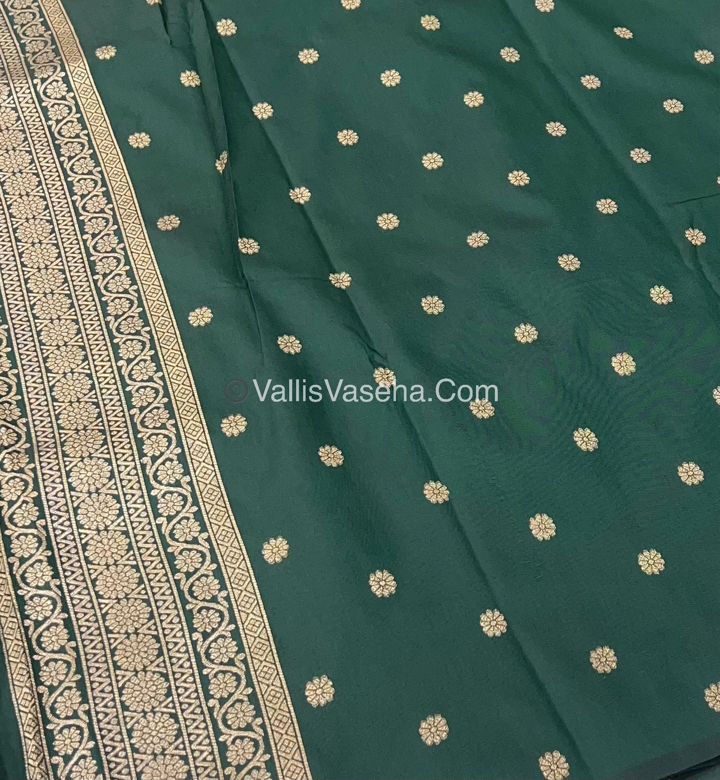 Semi Soft Silk - Flower  Butta Border - Green Shade -VVSSS016