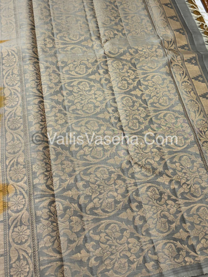 Half Mix - Pure Soft Silk Saree - VVPSS075