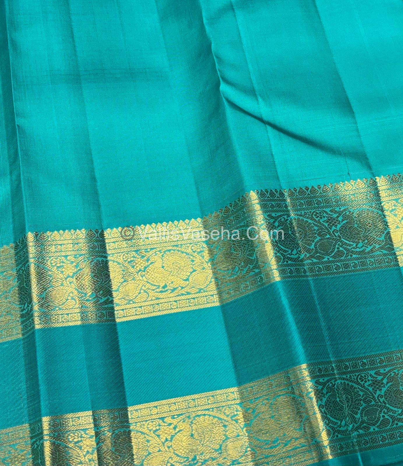 Pure Vintage Korvai Kanchipuram Silk Saree - Blue & Turquoise Blue Combo - VVPS021
