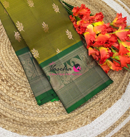 Half Mix - Pure Soft Silk Saree - VVPSS031