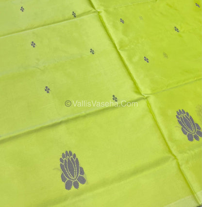 Vazhai Pattu Saree / Banana Pith - With Out Blouse - VVVPS001