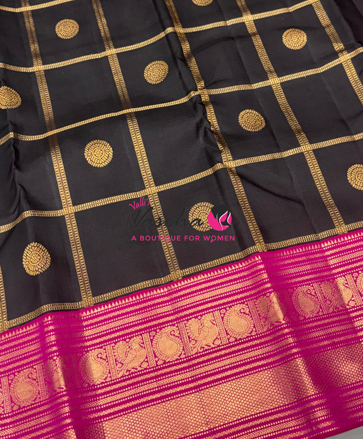 Pure Vintage Korvai Kanchipuram Silk Saree - Black & Pink Combo - VVPS021