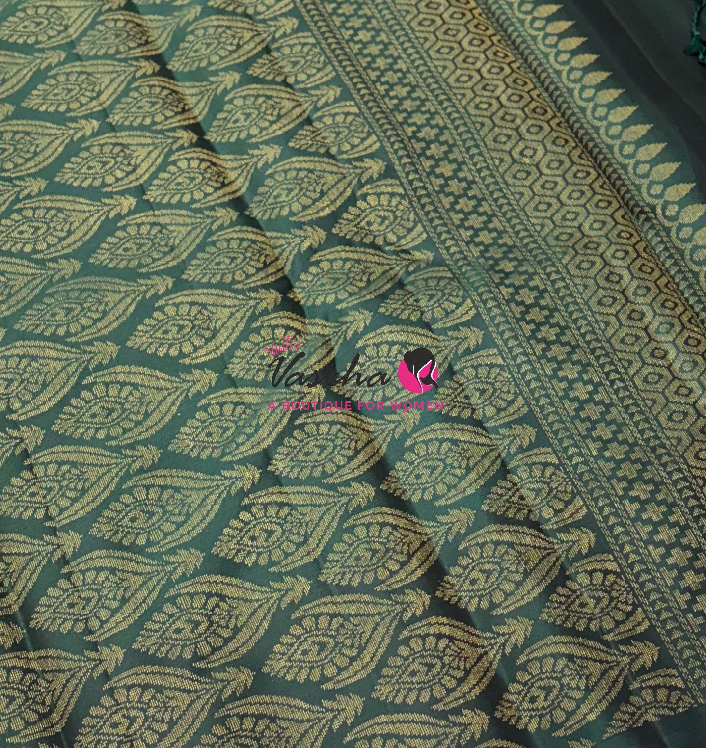 Half Mix - Pure Soft Silk Saree - VVPSS083