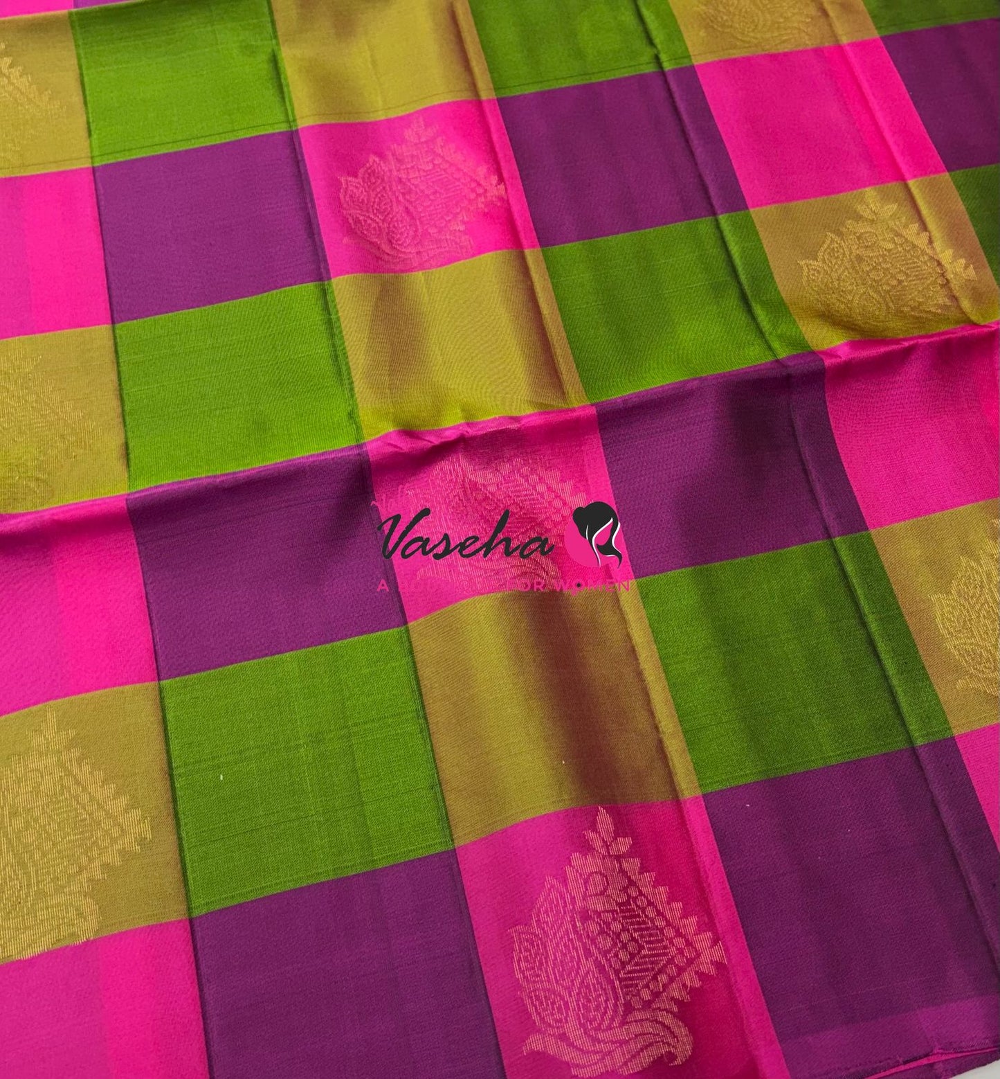 Half Mix - Pure Soft Silk Saree - Pazhum Pazhamum Checks - VVPSS103