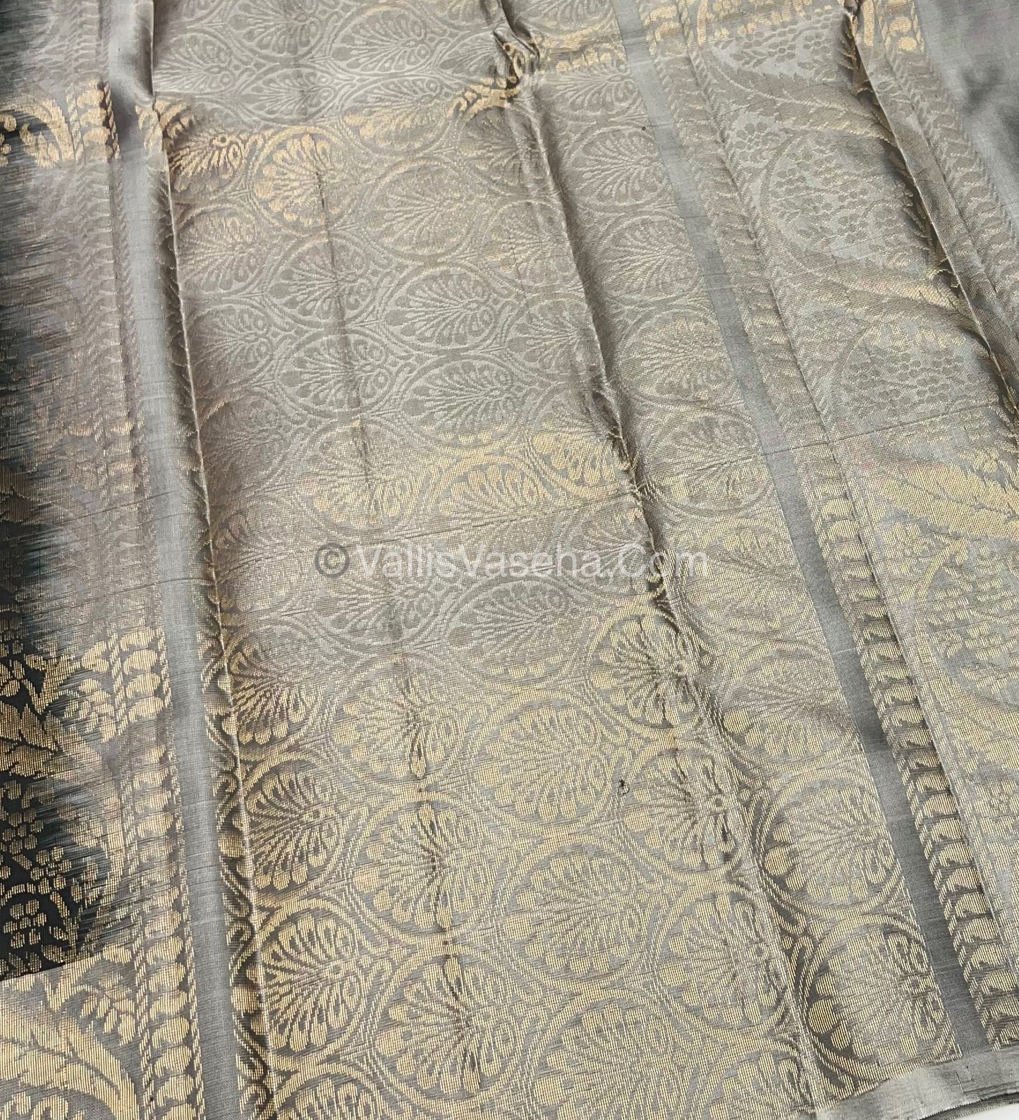 Half Mix - Pure Soft Silk Saree - VVPSS054