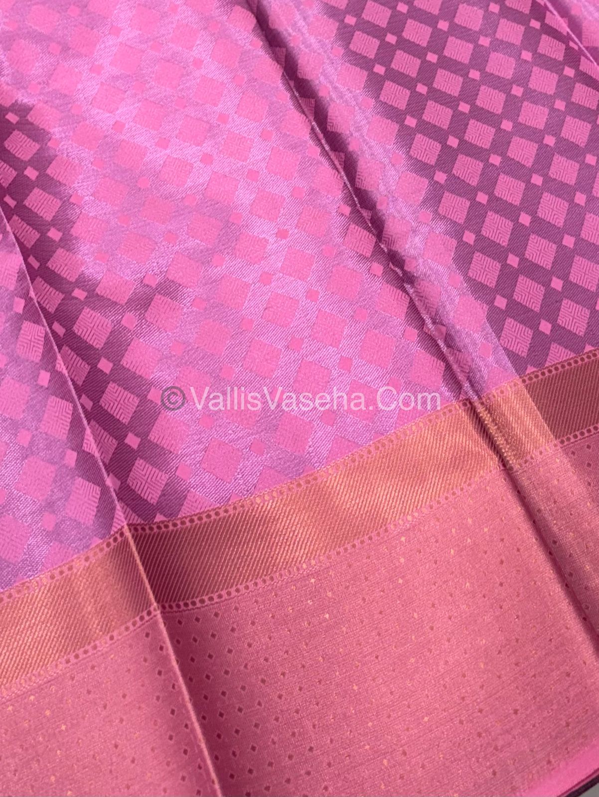 30% less - Offer Saree - Semi Soft Silk Saree - VVDS005
